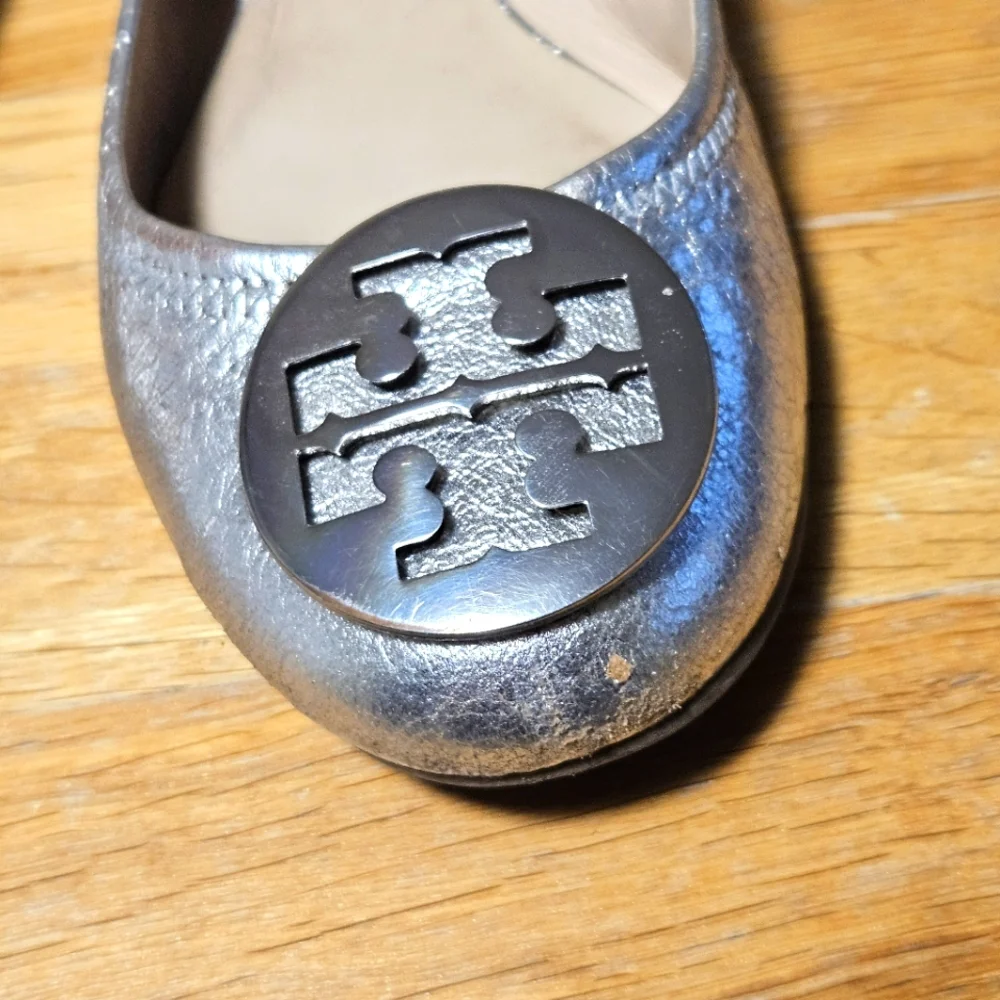 Tory Burch Reva Paladium/Nickel Commuter Ballet Flats Comfy Trendy Size 8.5